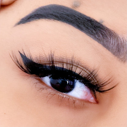 Nicki image 0